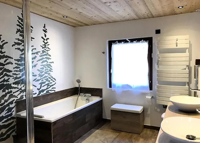 Gaspard - Coup De Coeur, 16 Pers, 180m², Centre Station Mae-5361 Chalet *